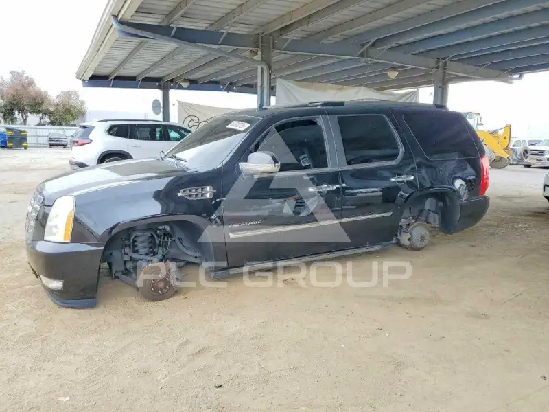 2010 Cadillac ESCALADE фото