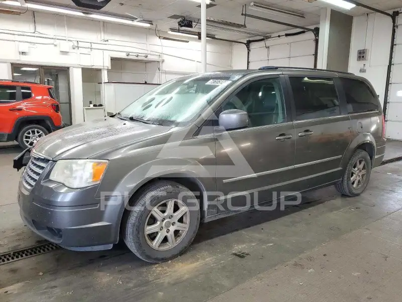 2010 Chrysler Pacifica photo