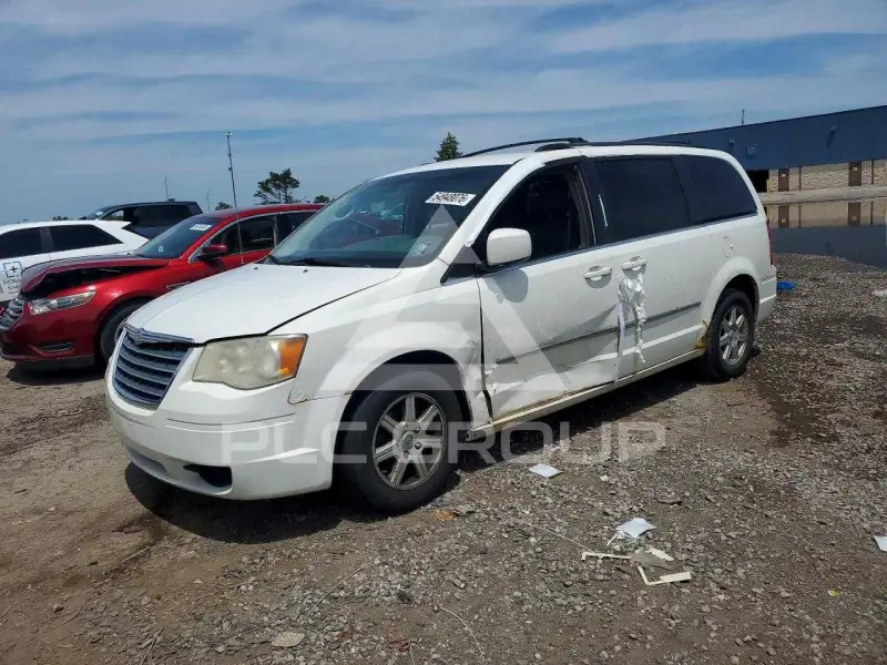 2010 Chrysler TOWN & COUNTRY фото