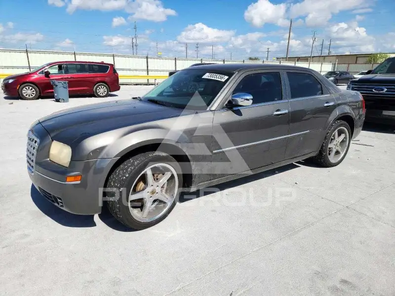 2010 Chrysler 300 фото