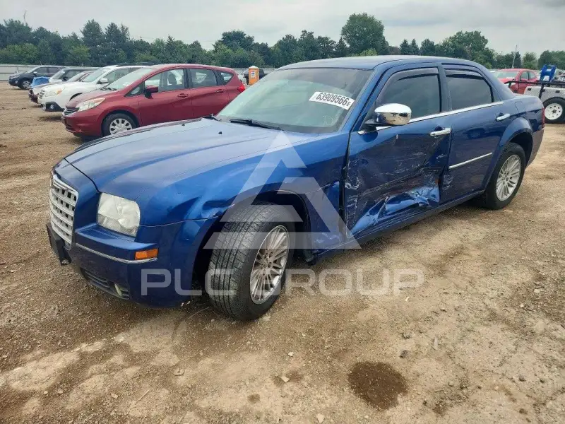 2010 Chrysler 300 фото