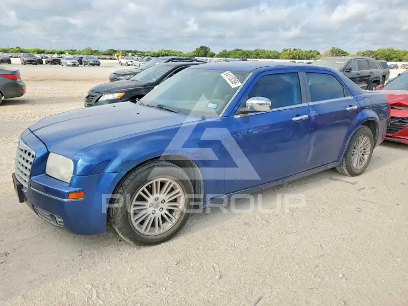 2010 Chrysler 300 фото