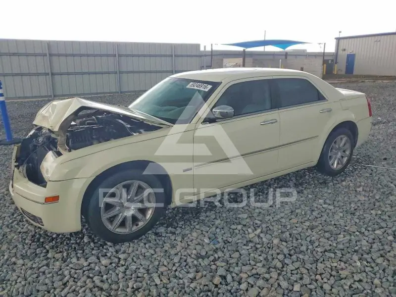2010 Chrysler 300 photo