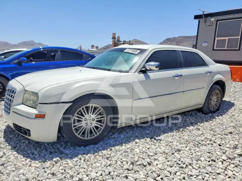 2010 Chrysler 300 photo