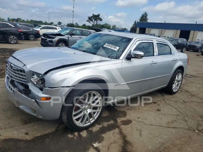 2010 Chrysler 300 фото