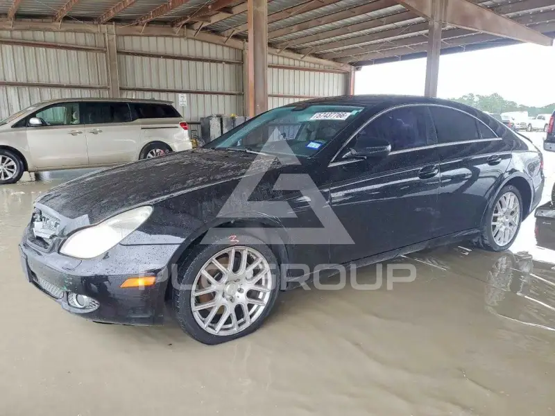 2010 Mercedes Benz CLS 550 фото