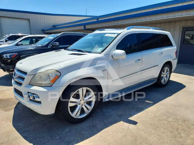 2010 Mercedes Benz GL-Class photo