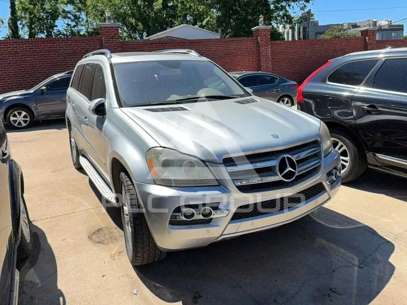 2010 Mercedes Benz GL-Class фото