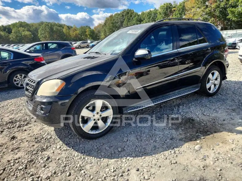 2010 Mercedes Benz ML-Class фото