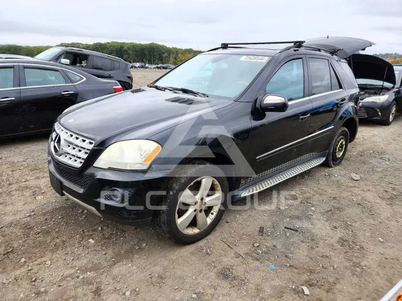 2010 Mercedes Benz ML-Class фото