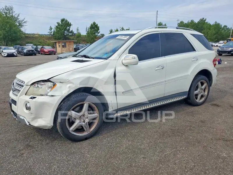 2010 Mercedes Benz ML-Class фото