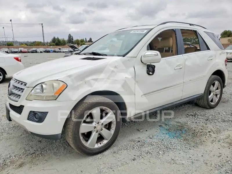 2010 Mercedes Benz ML-Class фото