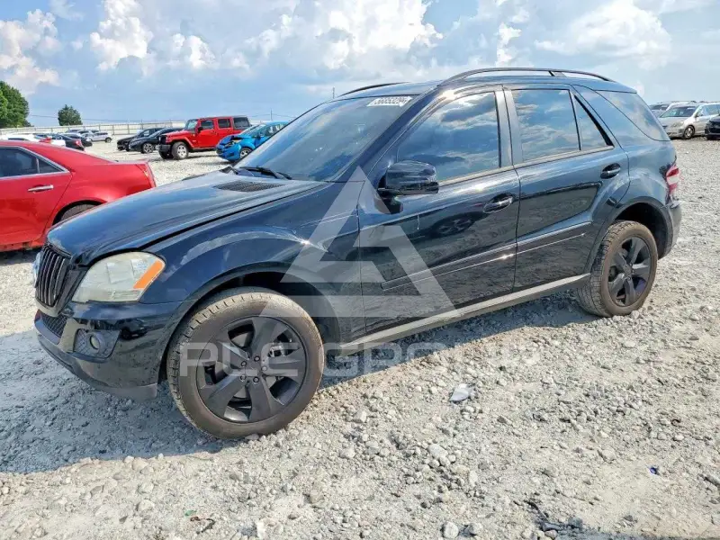 2010 Mercedes Benz ML-Class фото