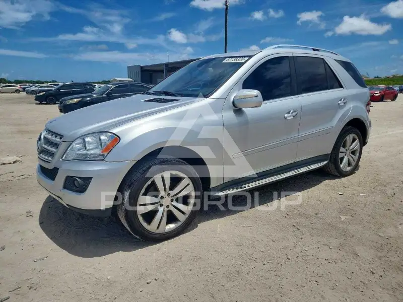 2010 Mercedes Benz ML-Class фото