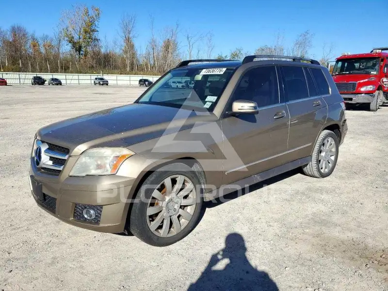 2010 Mercedes Benz GLK-Class photo