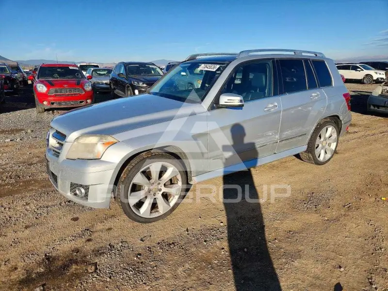 2010 Mercedes Benz GLK-Class photo