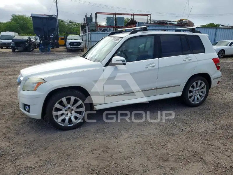 2010 Mercedes Benz GLK-Class photo