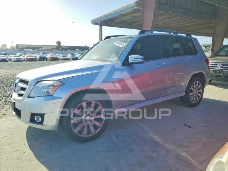 2010 Mercedes Benz GLK-Class photo