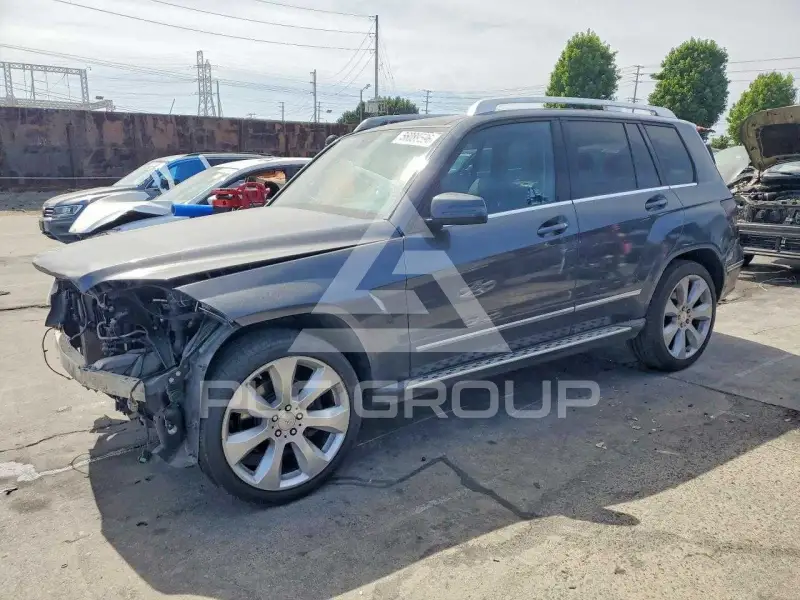 2010 Mercedes Benz GLK-Class photo
