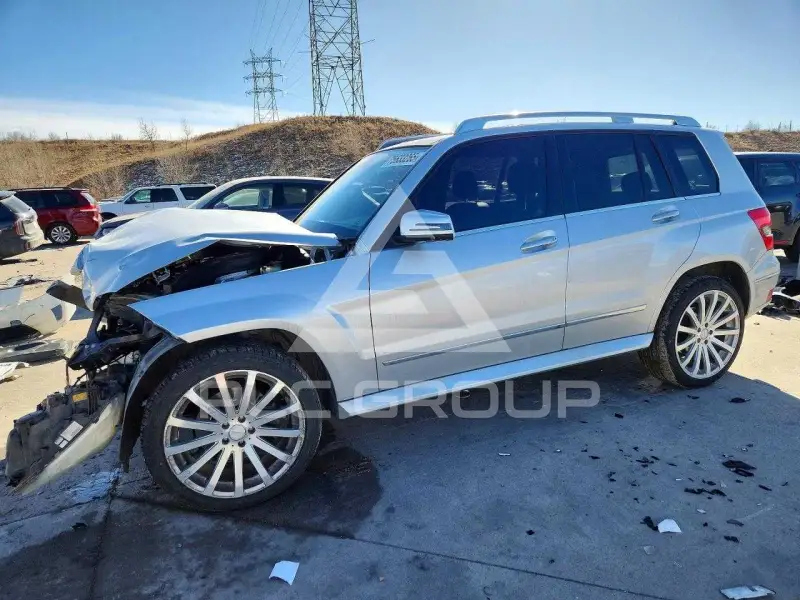 2010 Mercedes Benz GLK-Class photo