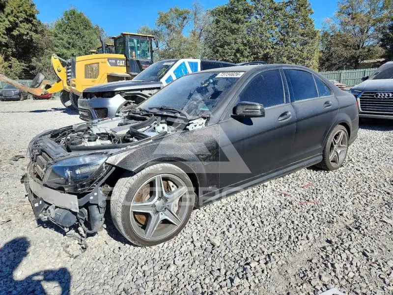 2010 Mercedes Benz C-Class photo