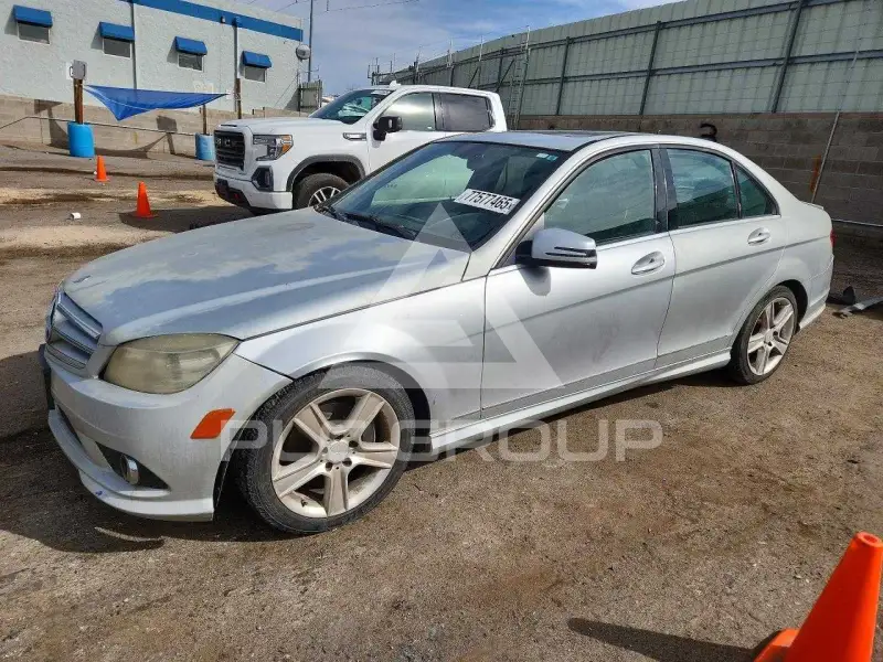 2010 Mercedes Benz C-Class фото