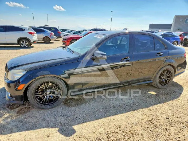 2010 Mercedes Benz C-Class фото