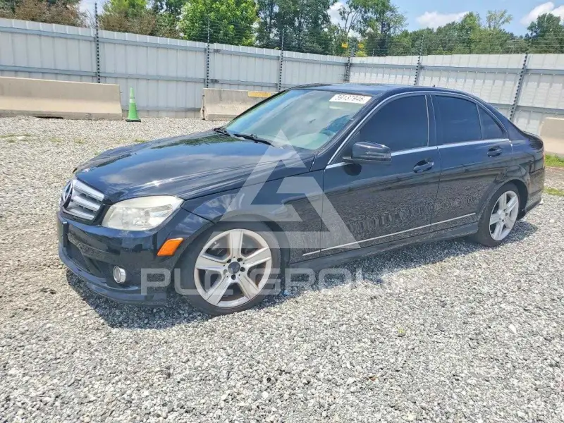 2010 Mercedes Benz C-Class фото