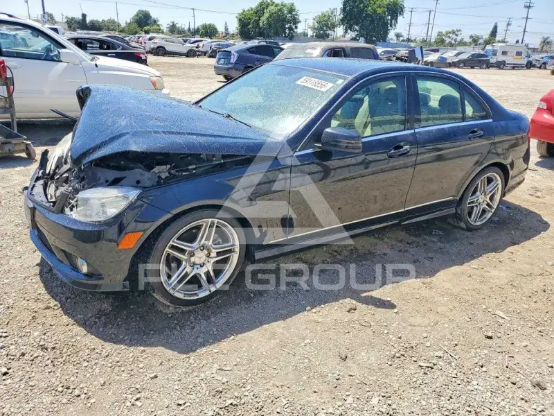 2010 Mercedes Benz C-Class photo