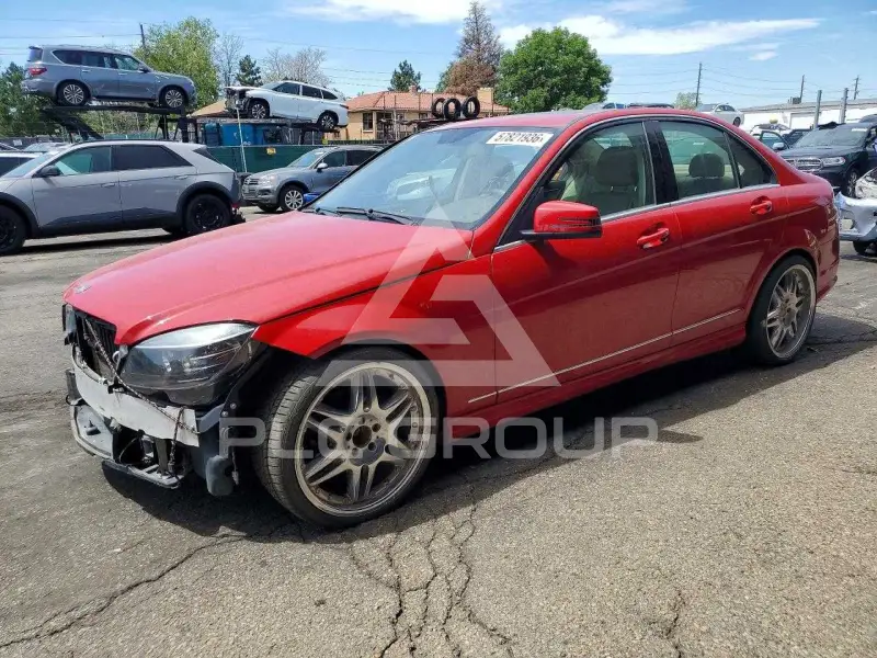 2010 Mercedes Benz C-Class photo