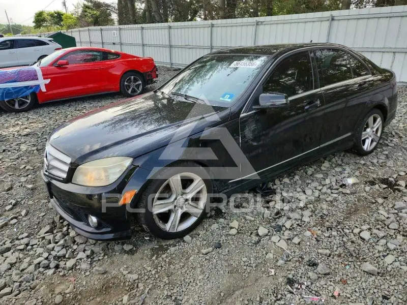 2010 Mercedes Benz C-Class фото