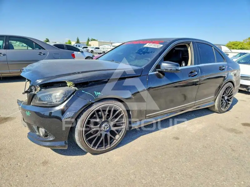 2010 Mercedes Benz C-Class фото