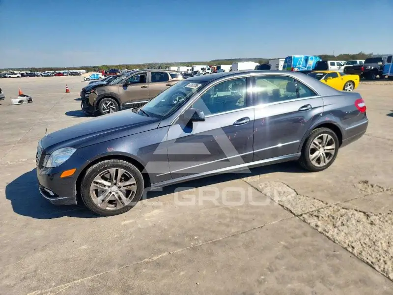 2010 Mercedes Benz E-Class фото
