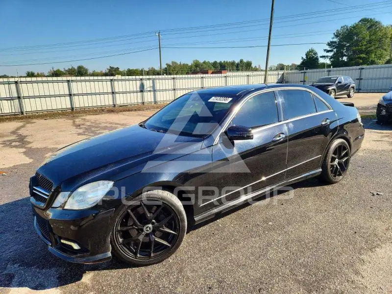2010 Mercedes Benz E-Class фото