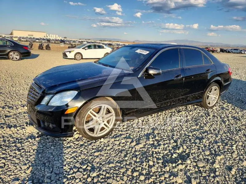 2010 Mercedes Benz E-Class photo