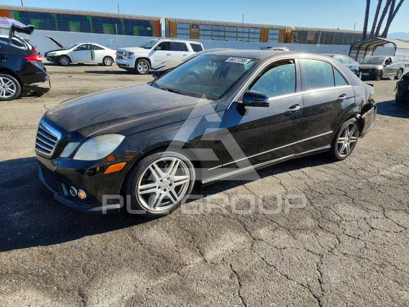 2010 Mercedes Benz E-Class фото