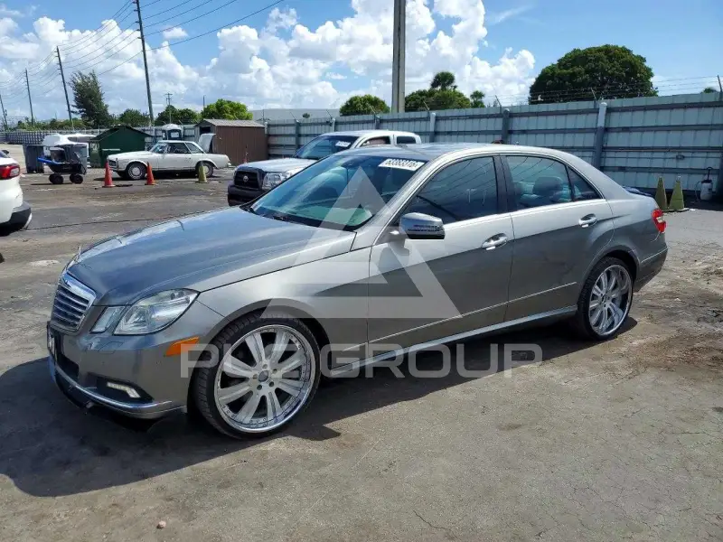 2010 Mercedes Benz E-Class photo