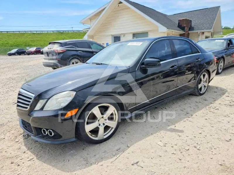 2010 Mercedes Benz E-Class фото