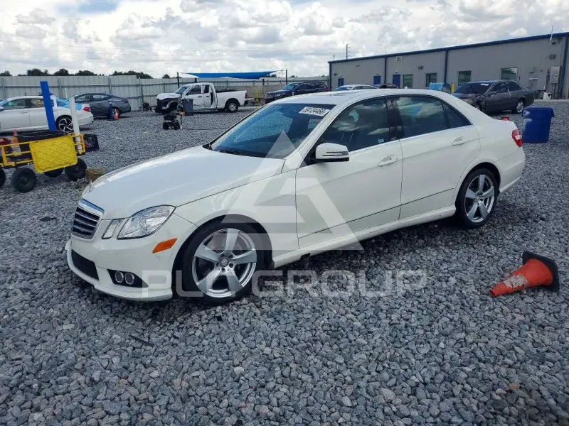 2010 Mercedes Benz E-Class photo