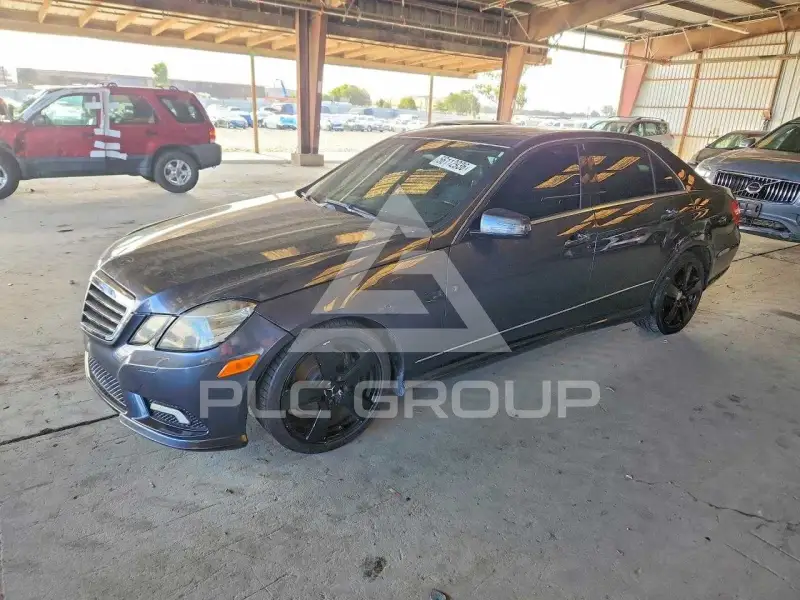 2010 Mercedes Benz E-Class photo