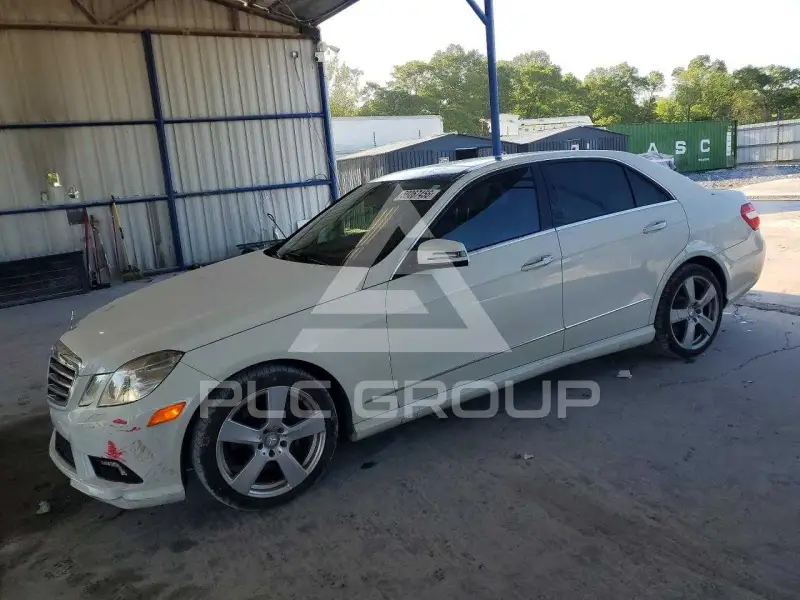2010 Mercedes Benz E-Class фото