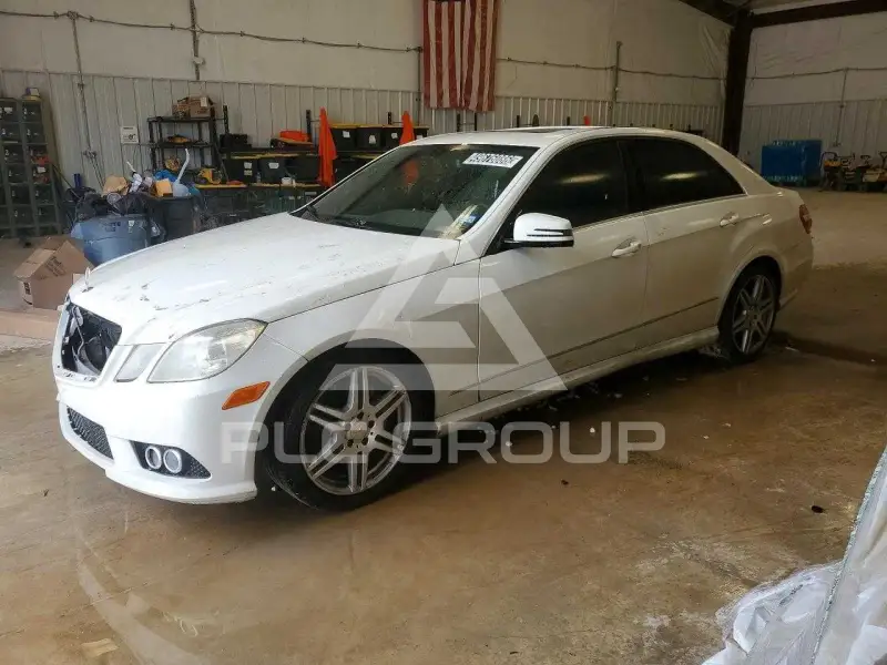 2010 Mercedes Benz E-Class фото