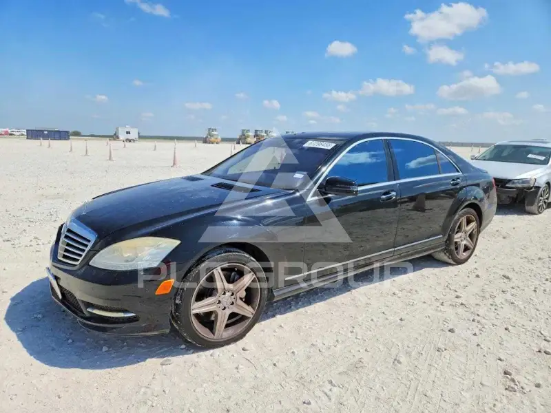 2010 Mercedes Benz S-Class фото