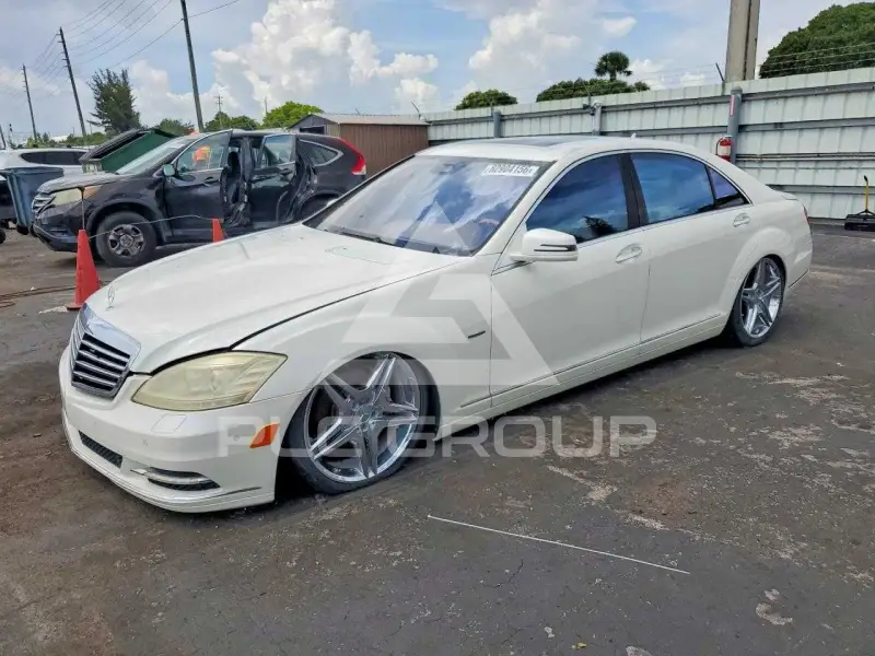 2010 Mercedes Benz S-Class фото