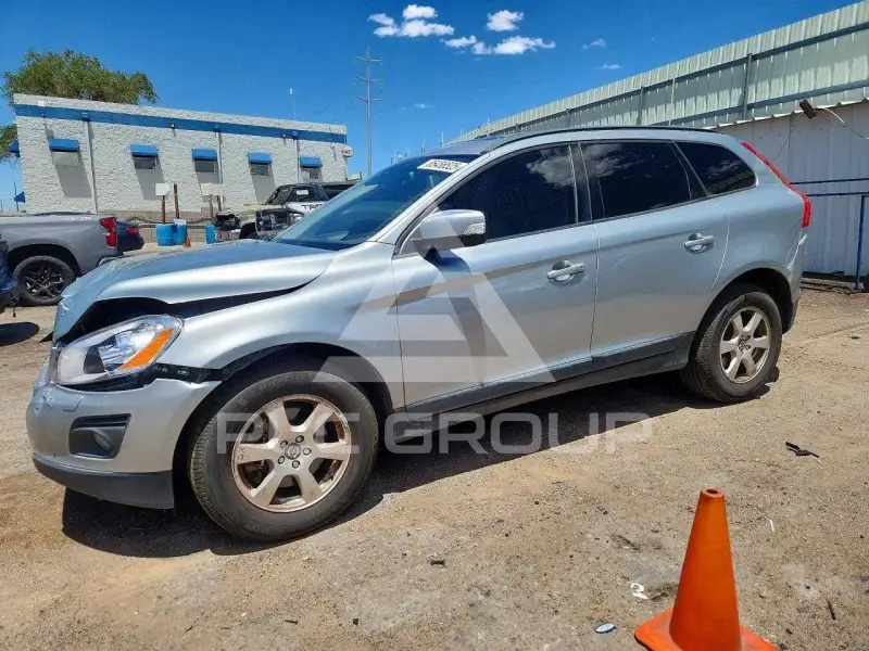 2010 Volvo XC60 фото