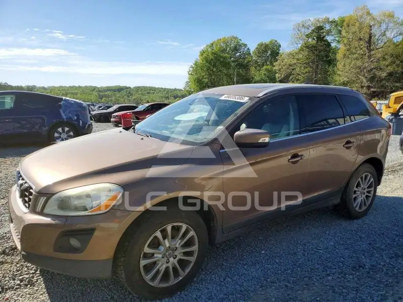 2010 Volvo XC60 фото