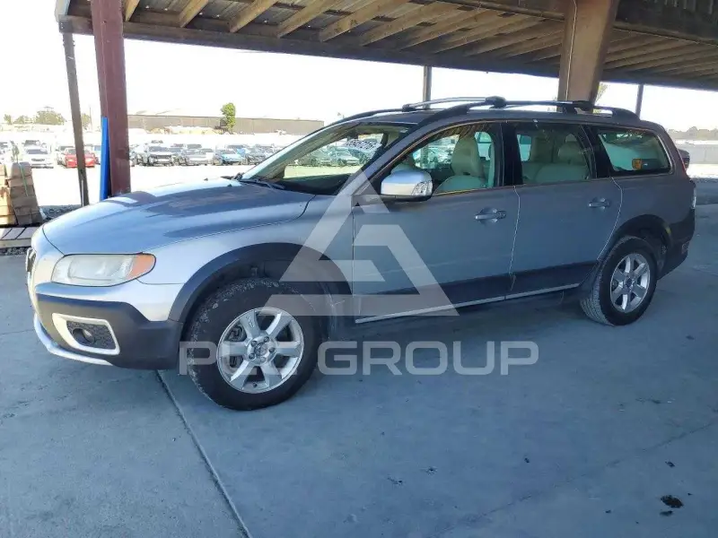 2010 Volvo XC70 фото