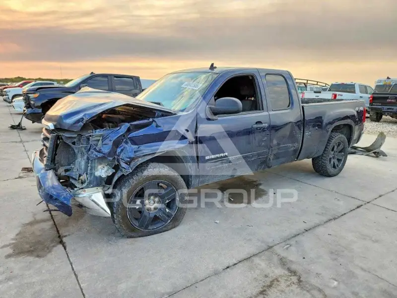2010 GMC Sierra photo