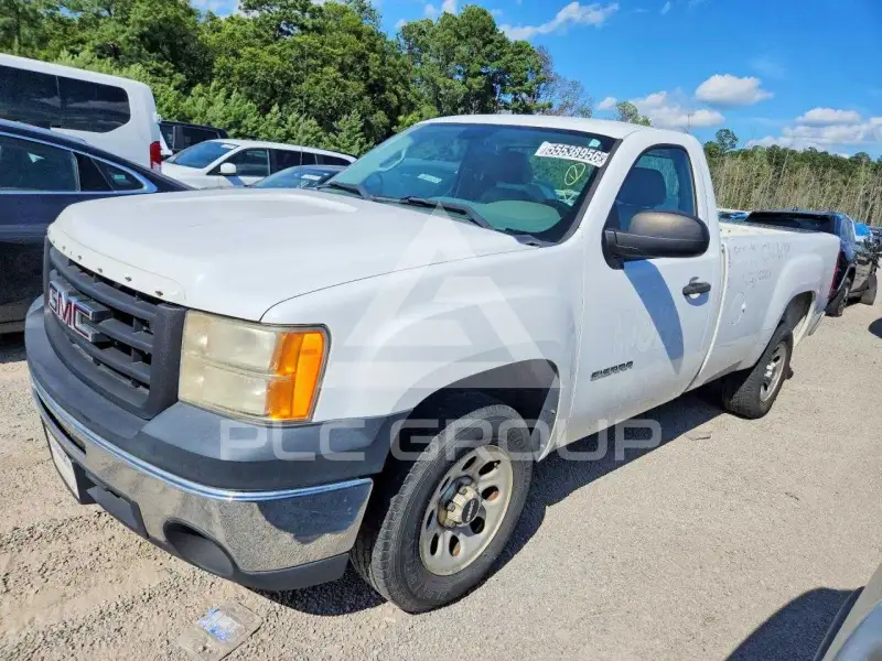 2010 GMC Sierra photo