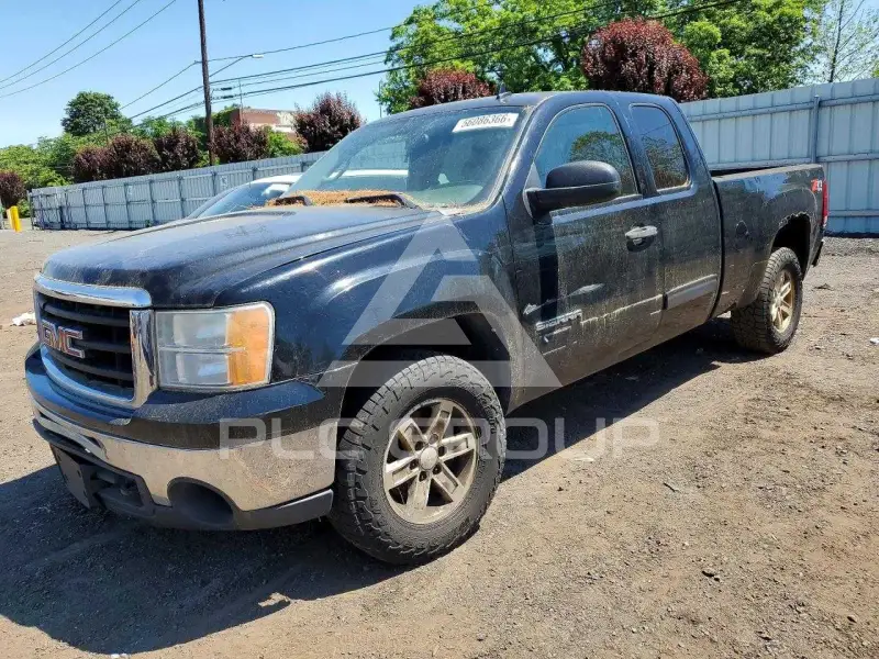 2010 GMC Sierra photo